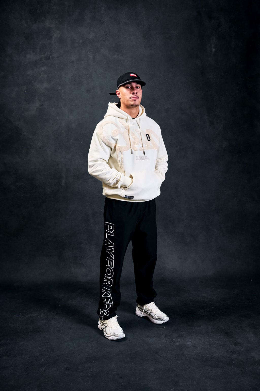 Handstyle/G Hoodie Butter Cream