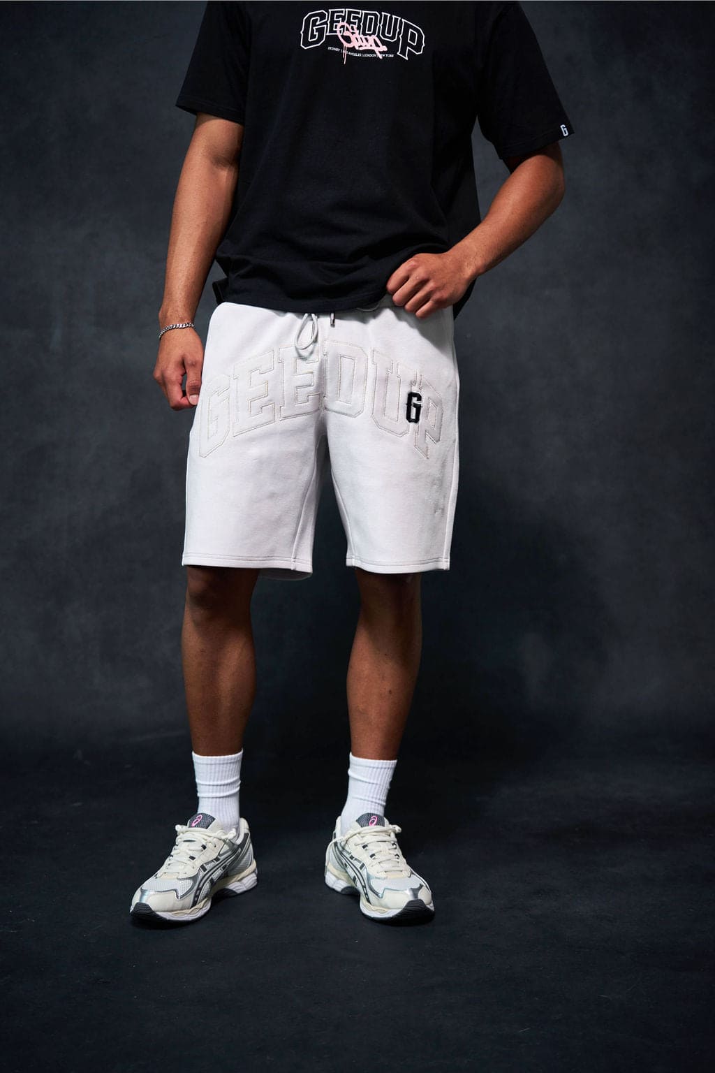 Team Logo Pique Short Grey