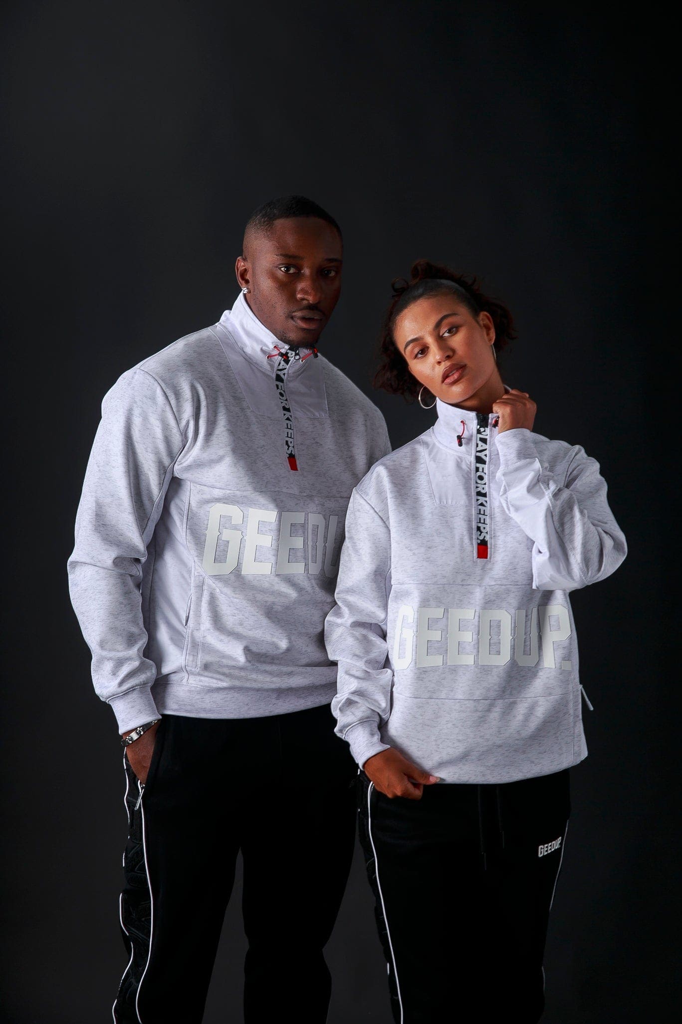 Core Logo Qtr Zip White Marle