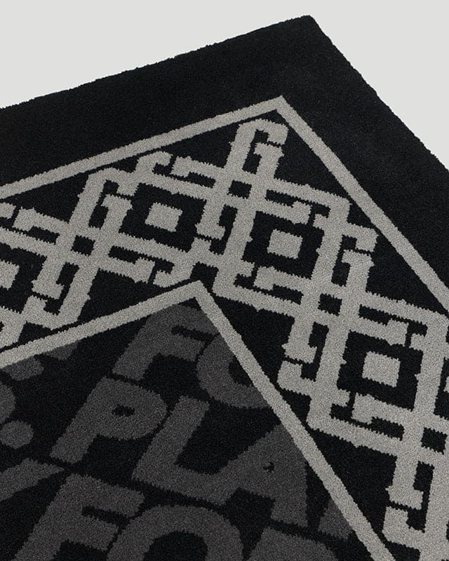 GDUP Rug Black/Grey - Medium