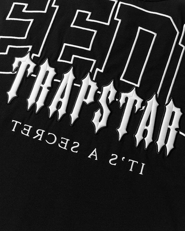 Team Logo x Trapstar Irongate T-Shirt Black