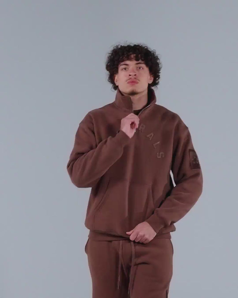 Generals Oversized Qtr Zip Chestnut